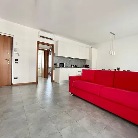 Santa Giulia Terrace - 15 Mins Center Appartement