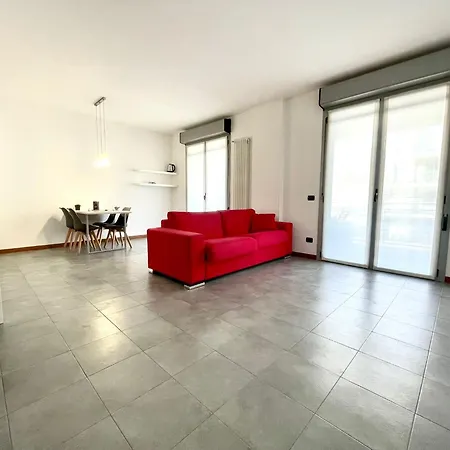 Santa Giulia Terrace - 15 Mins Center Appartement